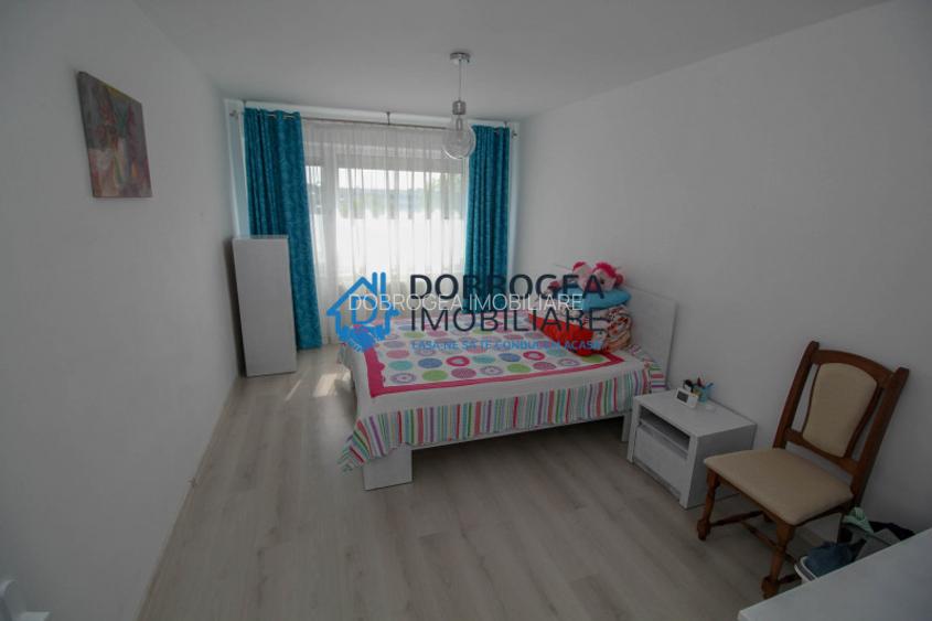 Spitalului, 2 cam transformat in 3, renovat, centrala, mobilat si utilat - 2