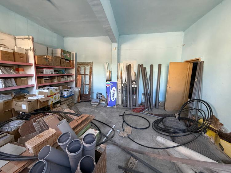 SEGARCEA! Spatiu comercial de inchirat 186mp, centru, langa Spital