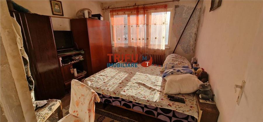 Apartament 2 camere etaj 7 zona Cetate