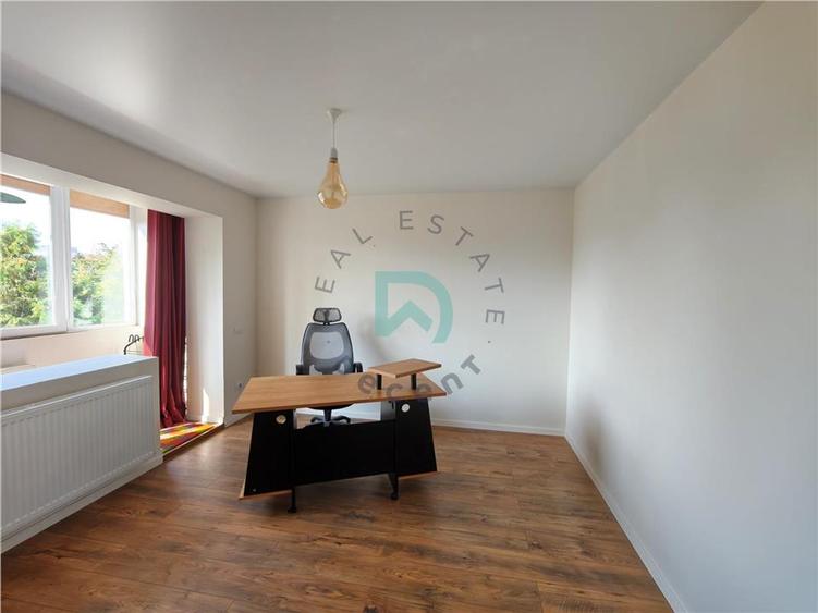 Apartament 3 camere de vanzare, Centru Civic