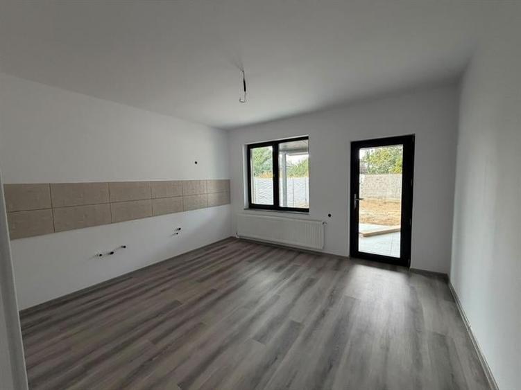 Casa de vânzare zona Căpșunărie Craiova