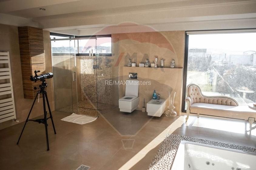 Casă / Vilă de lux cu 6 camere de vânzare în Șcheia, Suceava - 28