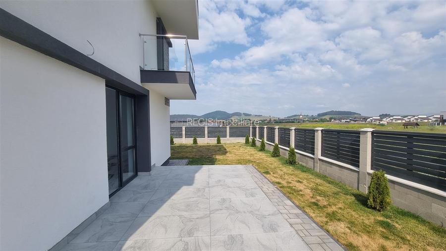 Vila moderna de 4 camere zona Sanpetru - 20