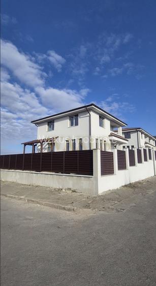 Casă individuală de vânzare în Dezmir - SU 120MP I ST 400MP I 4 Camere - 2