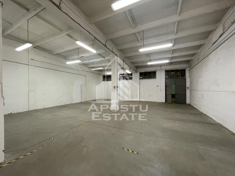 Hala de 670 mp cu birouri 50 mp, Zona Semicentrala