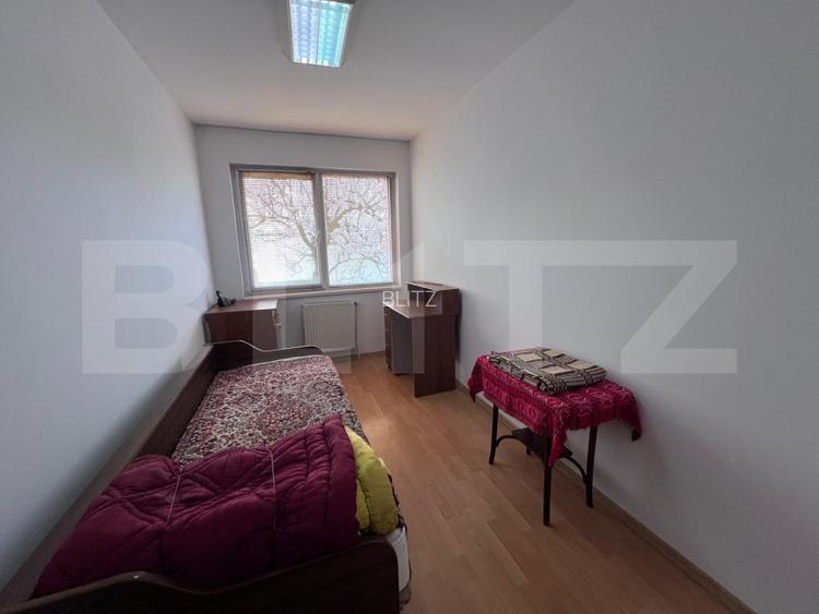 Casa de inchiriat, 7 camere, 230 mp + 415 mp teren, garaj - Gruia - 14