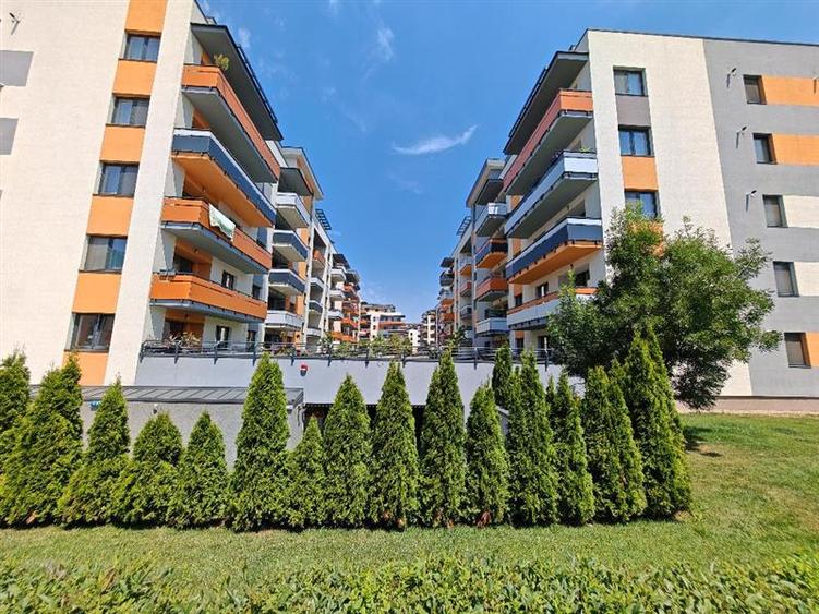 Inchiriem Apartament 2 Camere, Modern, Decomandat, Tractorul