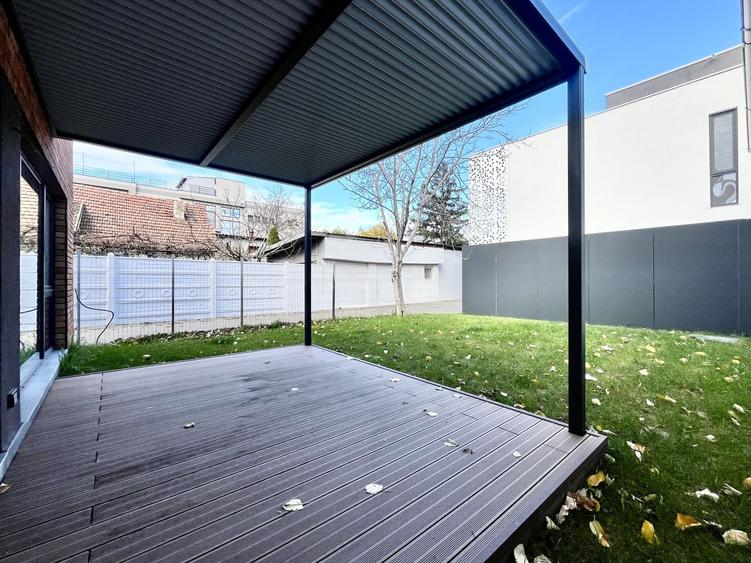 Casa individuala - 149 mp util - terasa rooftop cu jacuzzi de 32 mp