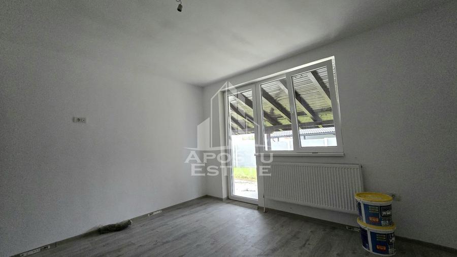 Casa noua, individuala, in vatra satului, 500 mp teren, Sag, Timis