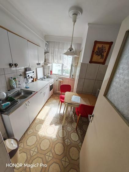 RAR PE PIATA APARTAMENT 3 CAMERE BIBESCU VODA