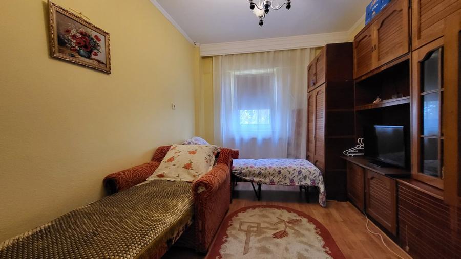 Faleza Nord -Azilul de batrani - ap 4 cam , et 3/4 centrala gaze ( termen lung )
