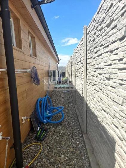 Gruiu, Complex Turistic De Vânzare, 4 Cabane A-frame, Piscină, Spatiu - 13