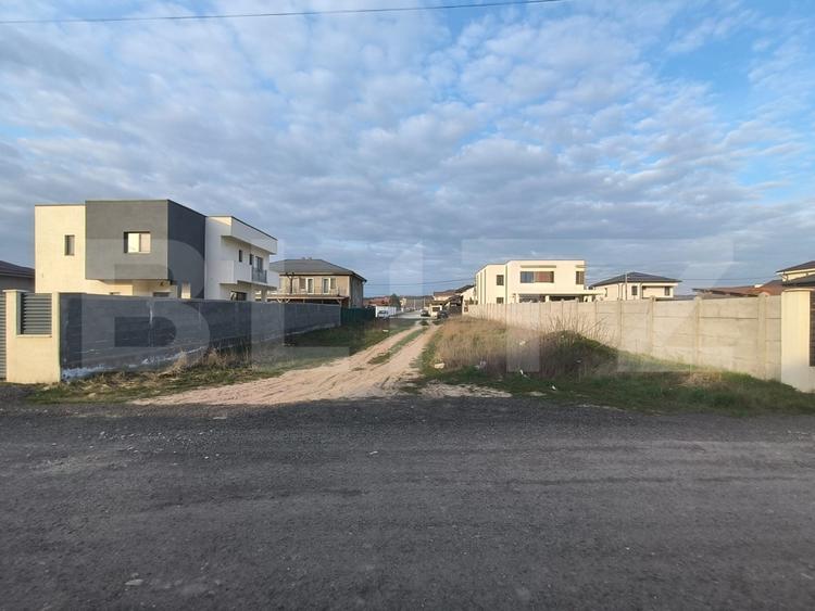 Teren intravilan, 910mp, zona FORD-IONUMI