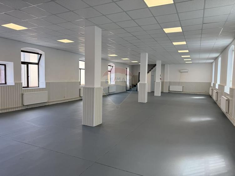 Spațiu de birouri de 200mp de închiriat în zona Centrală