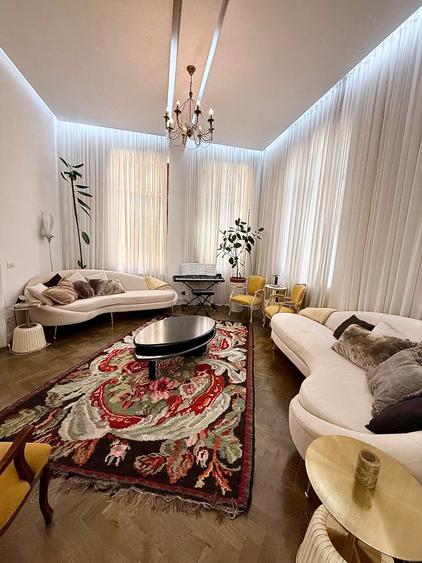 Vanzare 7 camere  in vila BELLE ÉPOQUE - GRADINA ICOANEI