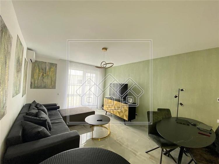 Penthouse cu 3 camere, 100 mp, terasa 120 mp si parcare subterana