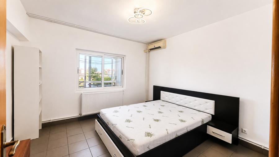 Inchiriere 3 Camere Decebal - Alba Iulia, centrala, parcare