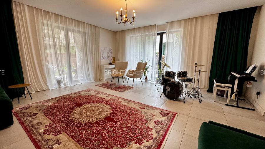 Casa de vanzare tip duplex- proprietate exclusiva in Centru vechi -curte privata - 2