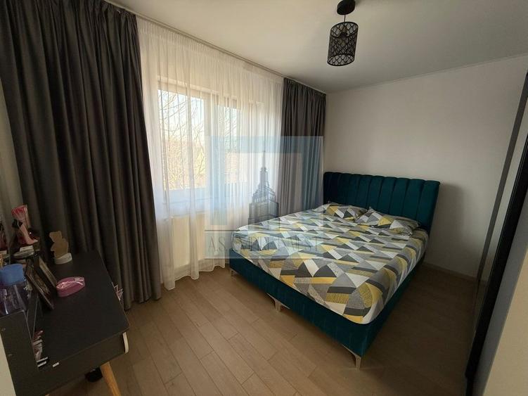 Casă / Villa finalizată, 350 mp teren - zona Sanpetru/Brașov