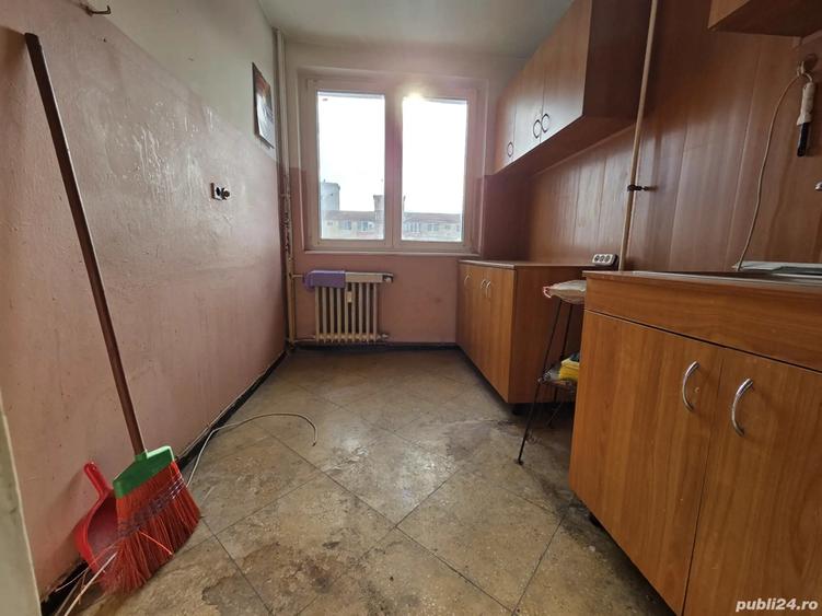 Vand apartament 2 camere Centrul Civic