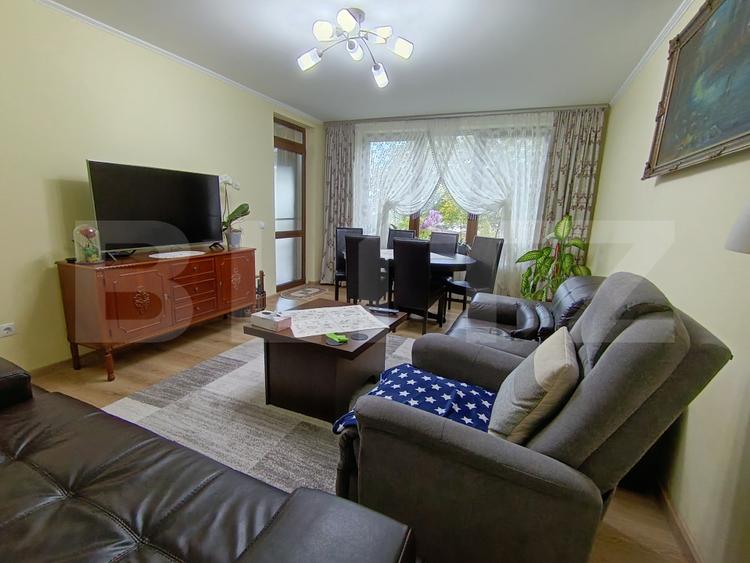Casa cu 3 camere în suprafață de 122 mp și un teren de 500 mp
