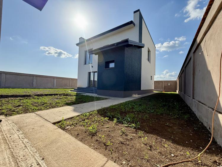 Vilă modernă cu 4 camere | Încălzire în pardoseală | Teren 505 mp