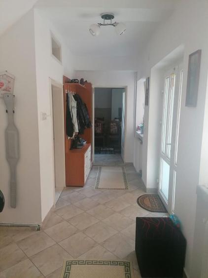 Vand casa tip duplex