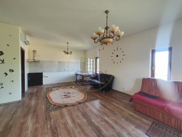 Casa 2 camere, teren 292 mp, Ghercesti, zona Spitalului Regional