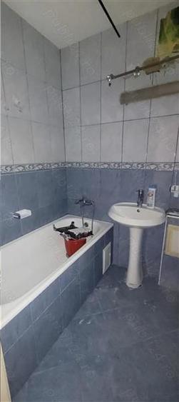 Apartament 3 Camere Semidecomandat Berceni-Calinesti