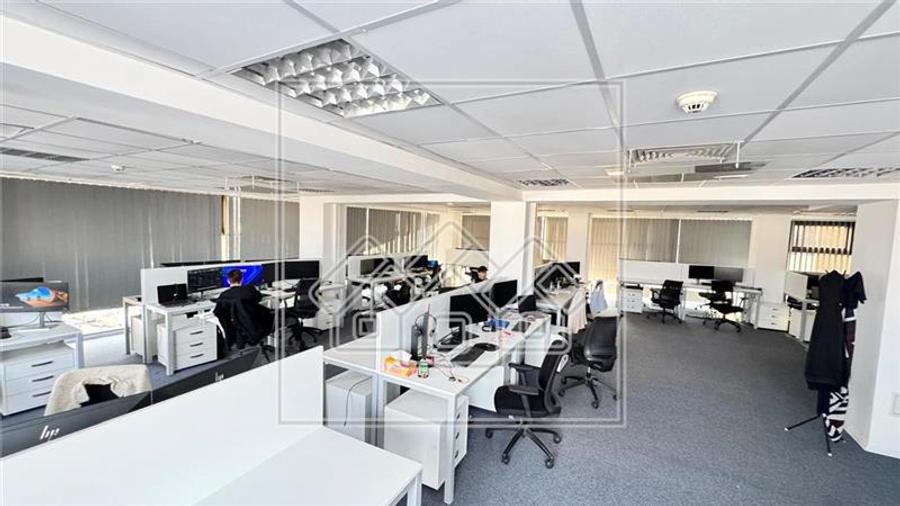 Spatiu de birouri finisat la cheie, 201 mp, Zona Hipodrom