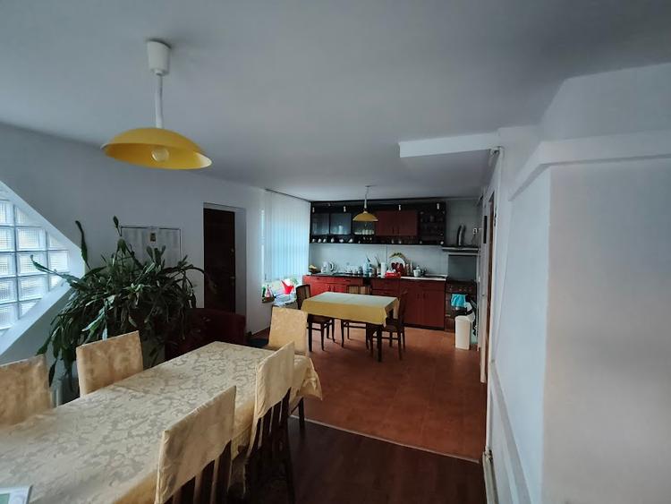 Vila D+P+E+M de vanzare in Busteni - Zamora