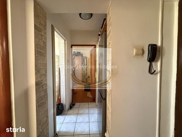 Apartament 2 camere decomandat
