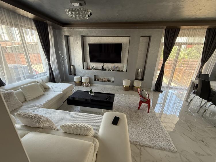 Duplex la cheie zona Sesul de Sus ,strada privata cu bariera .