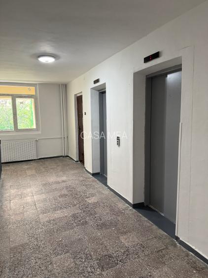 Garsoniera Mall Vitan-Banu Udrea bloc anvelopat - 29