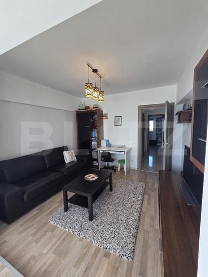 Apartament 4 camere, 86.70 mp, zona centrala Targoviate