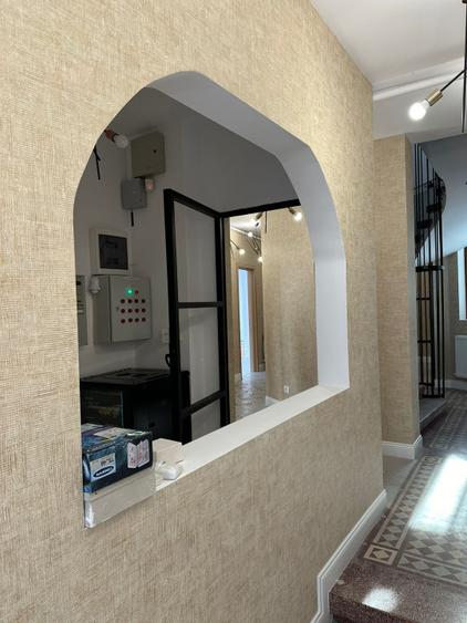CLADIRE MIXTA PREMIUM | 856 mp utili | INVESTITIE EXCELENTA | ZONA CENTRALA