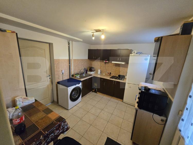 Casa D+P+E, pe Aleea Trifoiului, zona linistita!