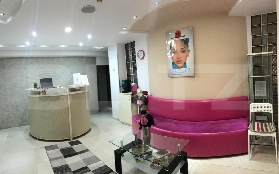 Spatiu comercial / Spa de Vanzare, 290 mp, zona Micro 3 Targoviste