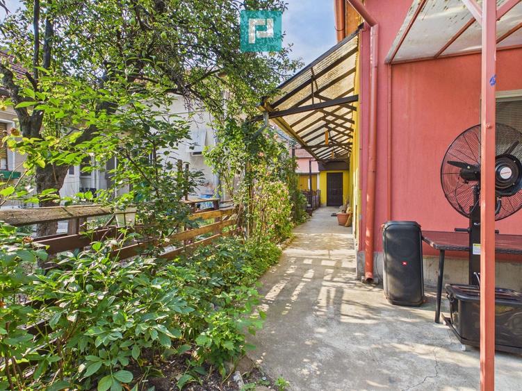 Casa 6 camere, Cantemir