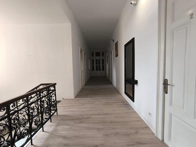 CENTRU HOTEL GRAND- Cladire de birouri emblematica !