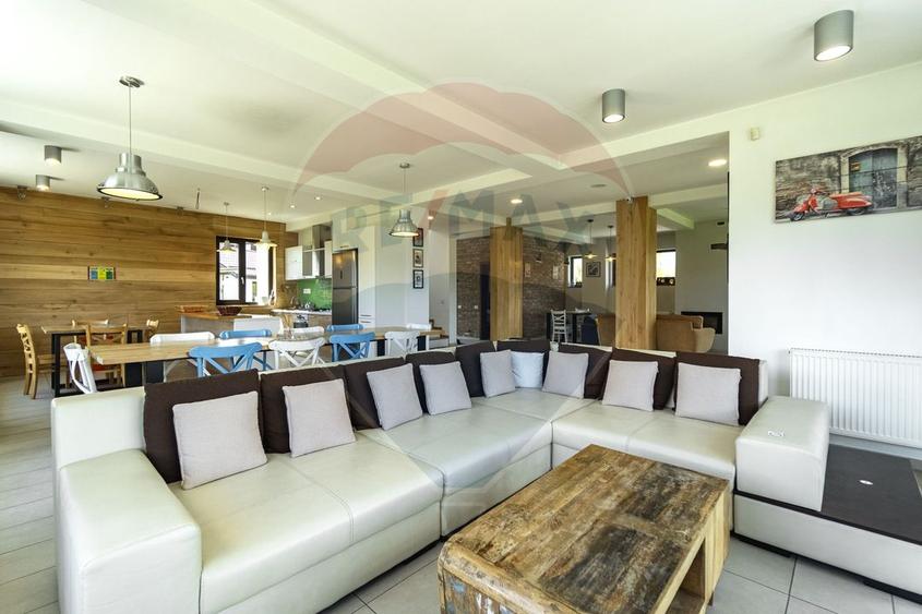 Comision 0% | Vila Fundata | 9 camere | Vedere panoramică