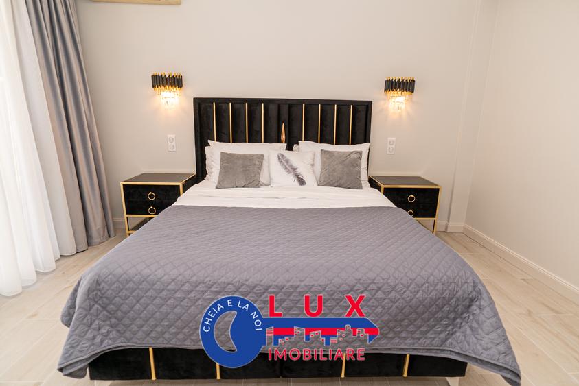 ID 6613 DE VÂNZARE - Vila de LUX - Zona 9 Mai