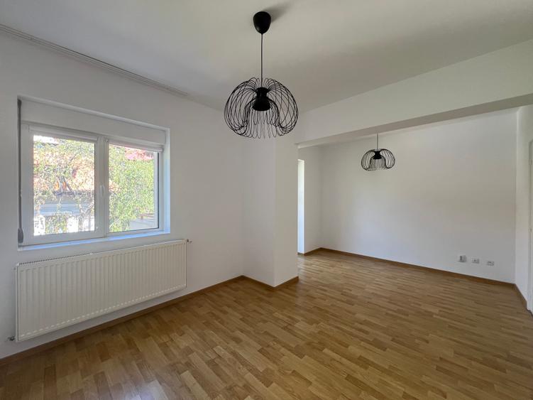 Spatiu birou - 4 camere - inchiriere - Mitropolie-Piata Unirii