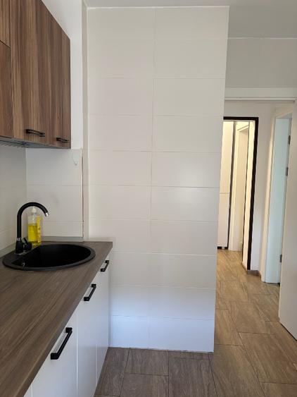 Inchiriere apartament doua camere decomandat