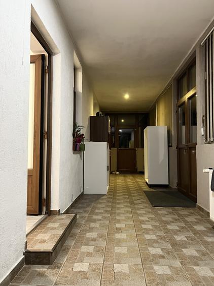 Casa renovata complet, 98mp utili, 3 camere, cu garaj - zona Odobescu