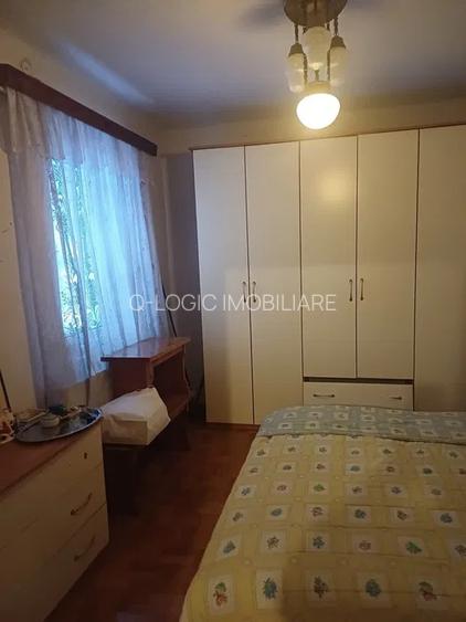 Apartament 2 camere liber la vanzare zona Patria