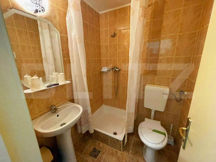 Pensiune de vanzare - ideala investitie, amplasare premium, 30-40 locuri cazare