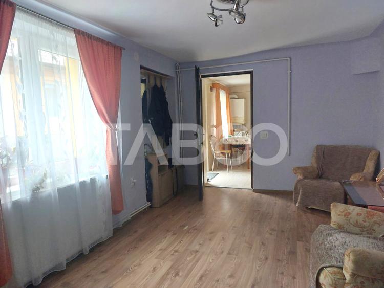 Apartament la casa 119 mpu 5 camere 2 bucatarii 3 bai gradina Cisnadie