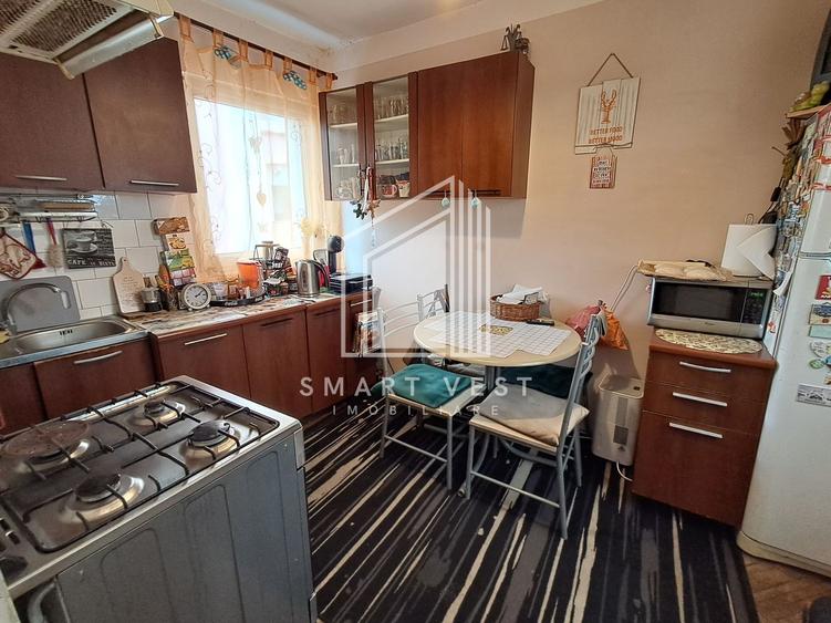 Apartament 3 camere + 1 anexa 23 mp | Etaj 1 | Zona Botizului