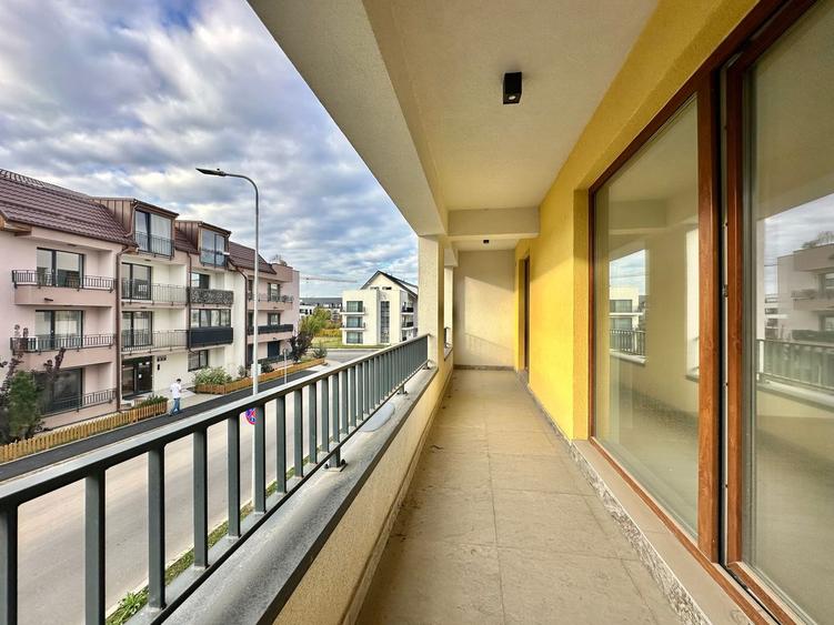 Garsonieră decomandată de vânzare – Zona Coresi, Brașov